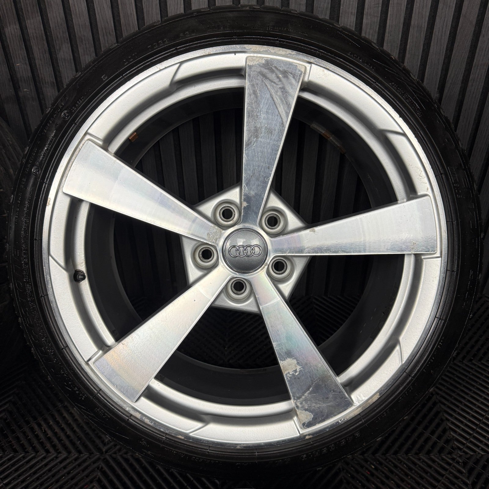 19'' GENUINE AUDI TT S LINE MK3 MK2 TTS ALLOY WHEELS ALLOYS TYRES 8S0601025AQ