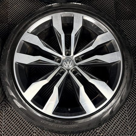 20'' VW Tiguan R Line Suzuka Grey Dc Alloy Wheels Tyre Alloys 5NA601025G Genuine