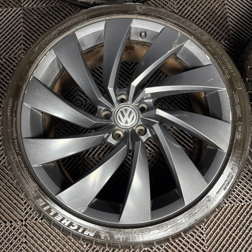 20'' Vw Arteon Rosario Grey R Line Wheels Tyres Alloys 3G8601025D Genuine