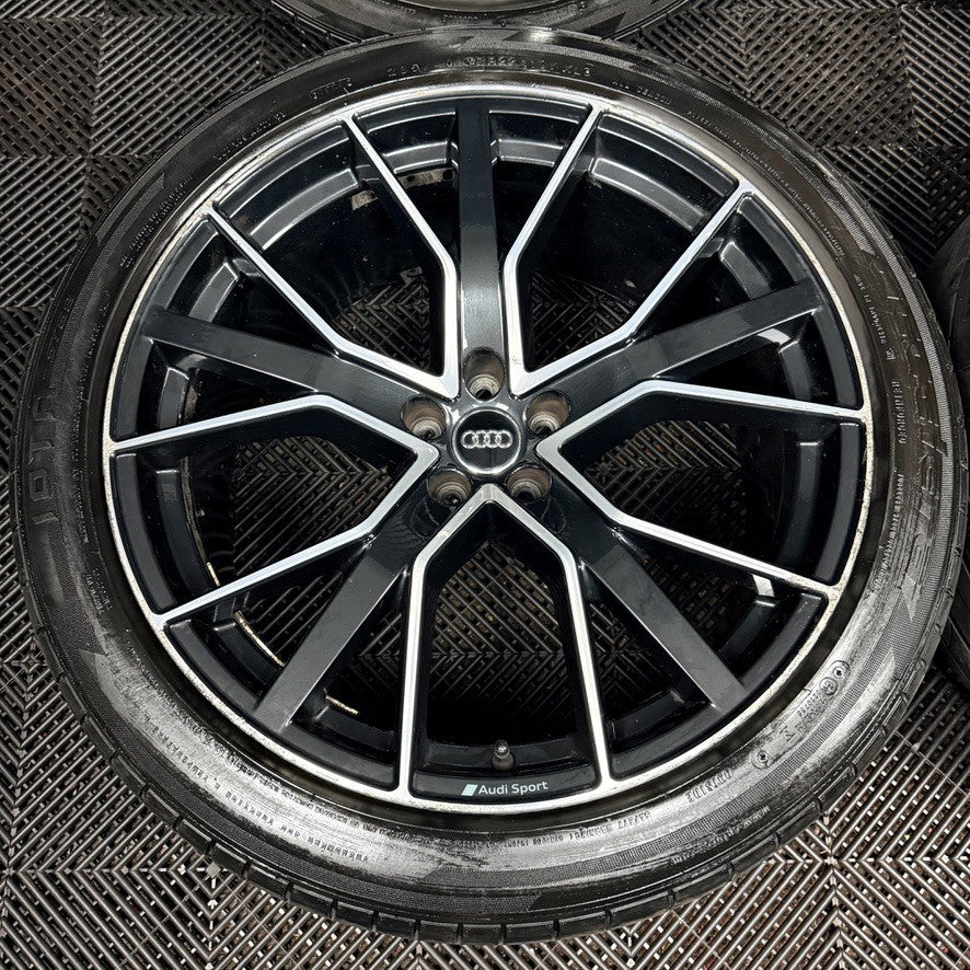22'' Audi SQ8 Q8 S Line Black RS Alloy Wheels Tyres 4M8601025Q Genuine