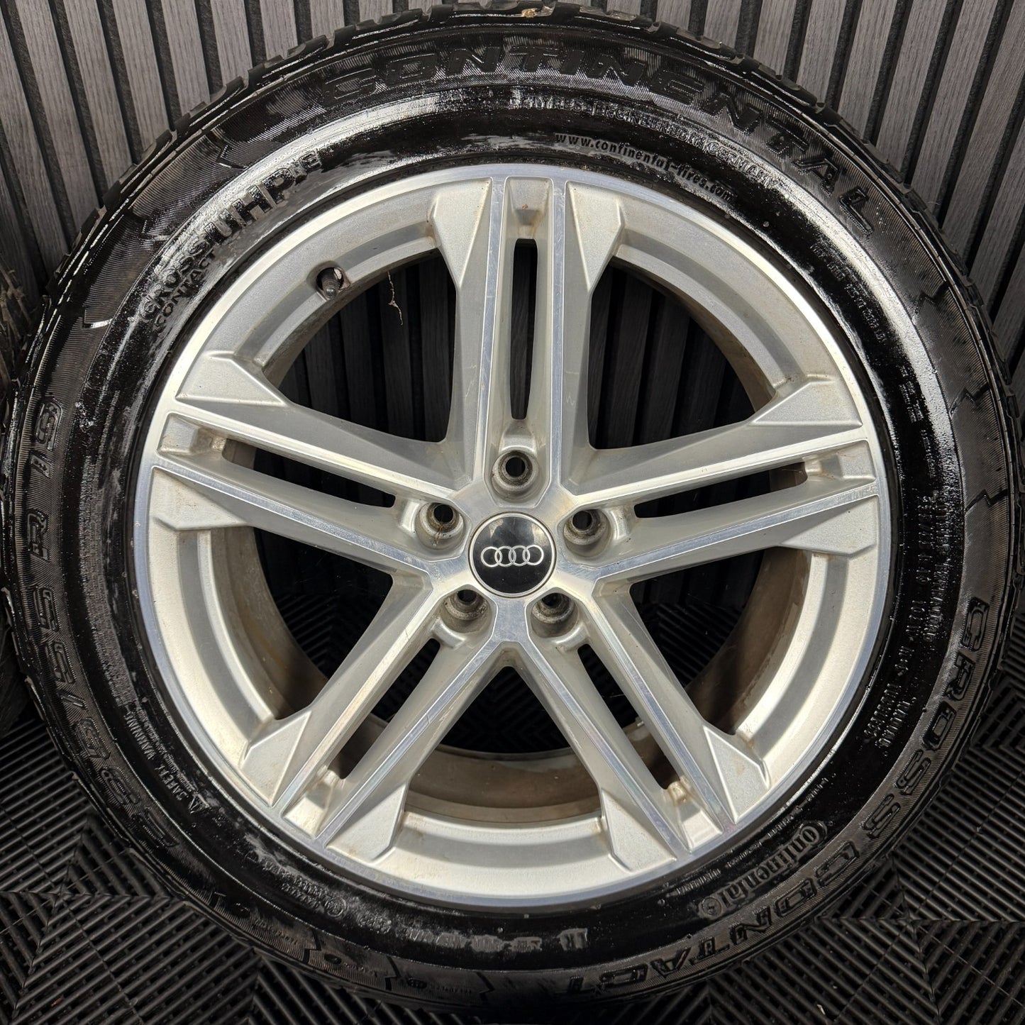 19'' GENUINE AUDI Q5 5 DOUBLE SPOKE S LINE ALLOY WHEELS TYRES 5X112  80A601025G