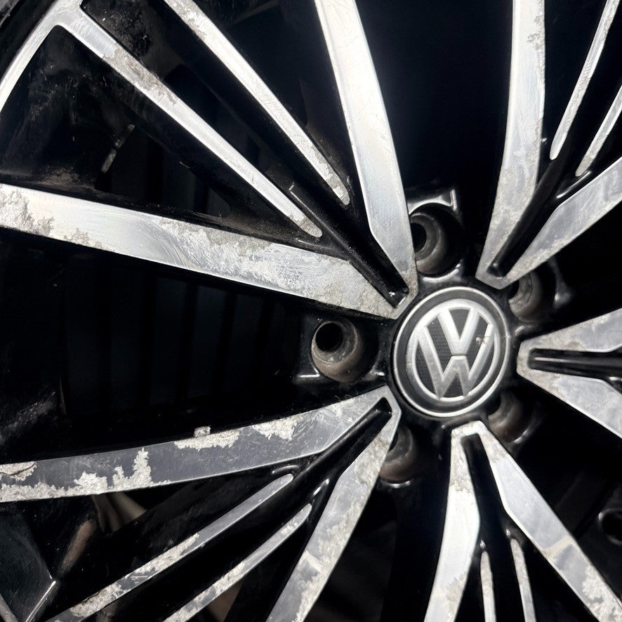 1X 16'' Genuine VW Golf MK7.5 MK7 Linas Alloy Wheel Tyre Gt Single 5G0601025CD