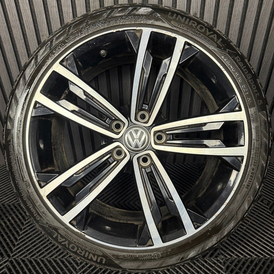 1X 18'' GENUINE VW GOLF GTD SEVILLE GT GTI MK7 ALLOY WHEEL TYRE 5G0601025CM