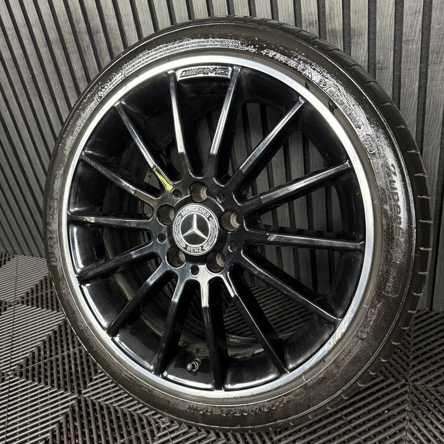 1X 18'' GENUINE AMG MERCEDES A CLASS CLA W176 BLACK ALLOY WHEEL TYRE A1764010200