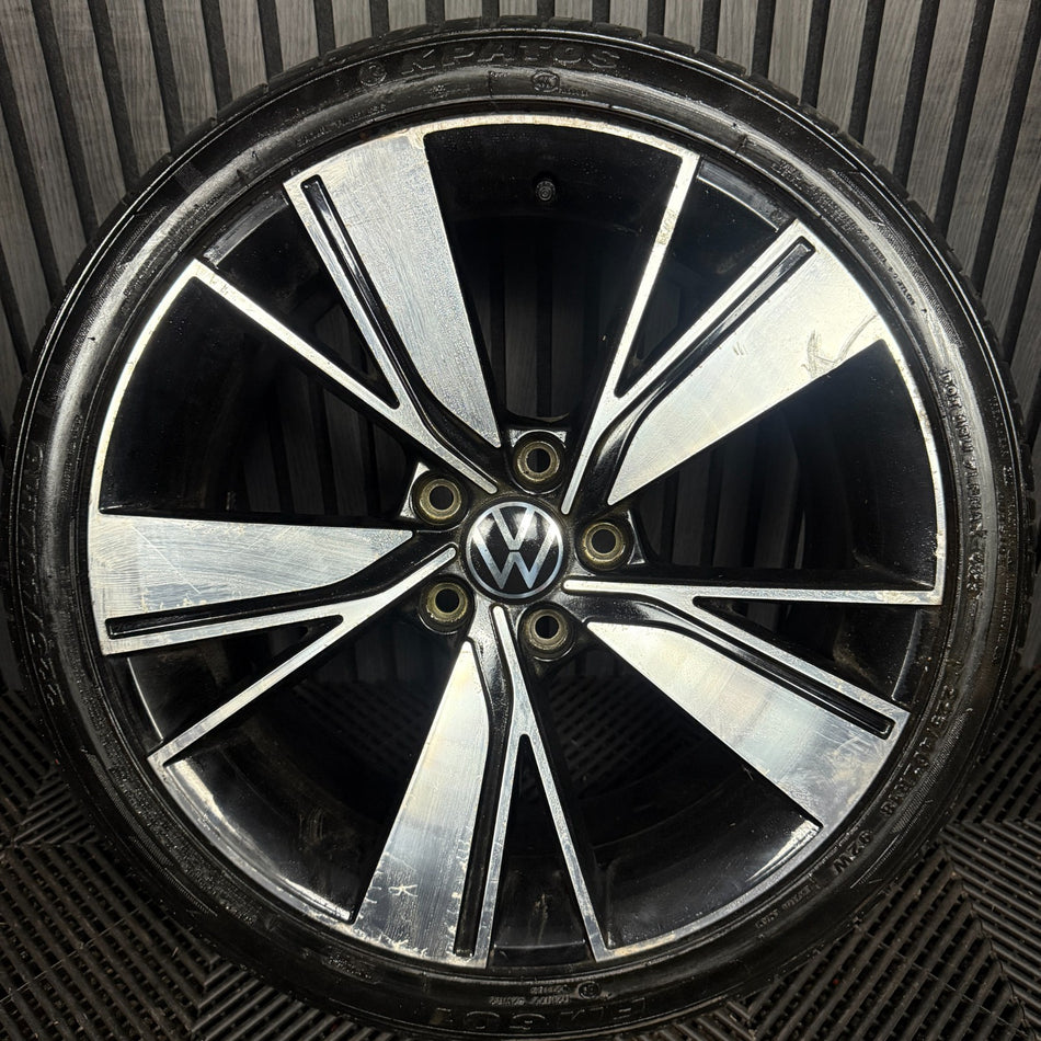 1X 18'' GENUINE VW GOLF MK8 GT GTI GTD BAKERSFIELD ALLOY WHEEL TYRE 5H0601025J