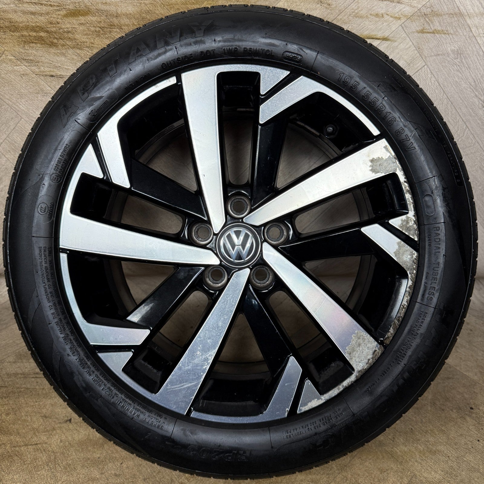 1X 16'' GENUINE VW POLO TORSBY MK6 2G ALLOY WHEEL TYRE GT SINGLE 2G0601025T