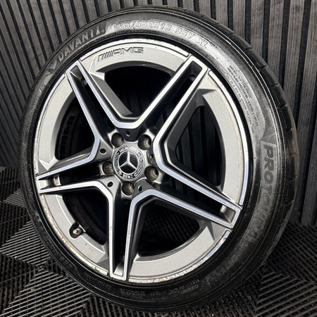 1X 18'' AMG Mercedes A Class CLA W177 Sport Alloy Wheel Tyre A1774011500 Genuine
