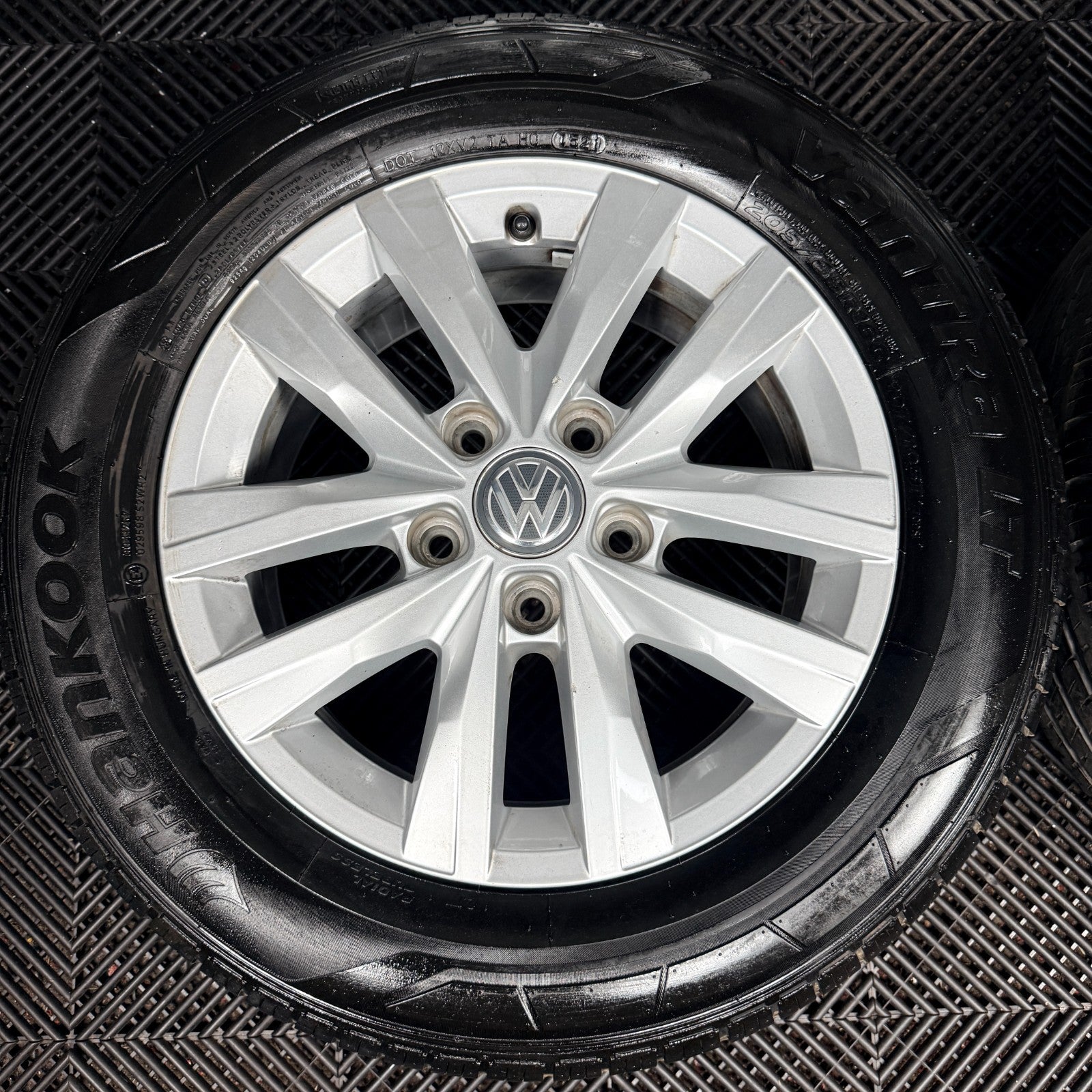 16'' VW Transporter T6 T6.1 T5 Caravelle Clayton Alloy Wheels Tyres Genuine