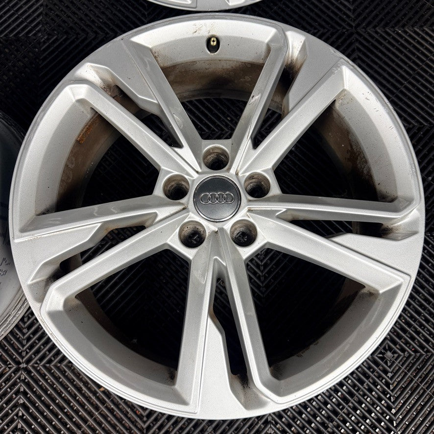 19'' Audi Q3 S Line 5 Double Spoke Alloy Wheels Alloys 83A601025M Genuine