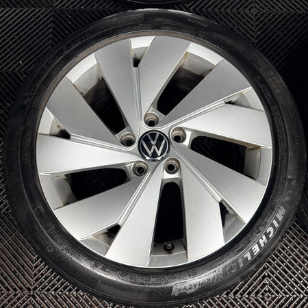 17'' VW Golf Belmont MK8 MK7 MK6 Alloy Wheels Tyres Alloys 5H0601025C Genuine