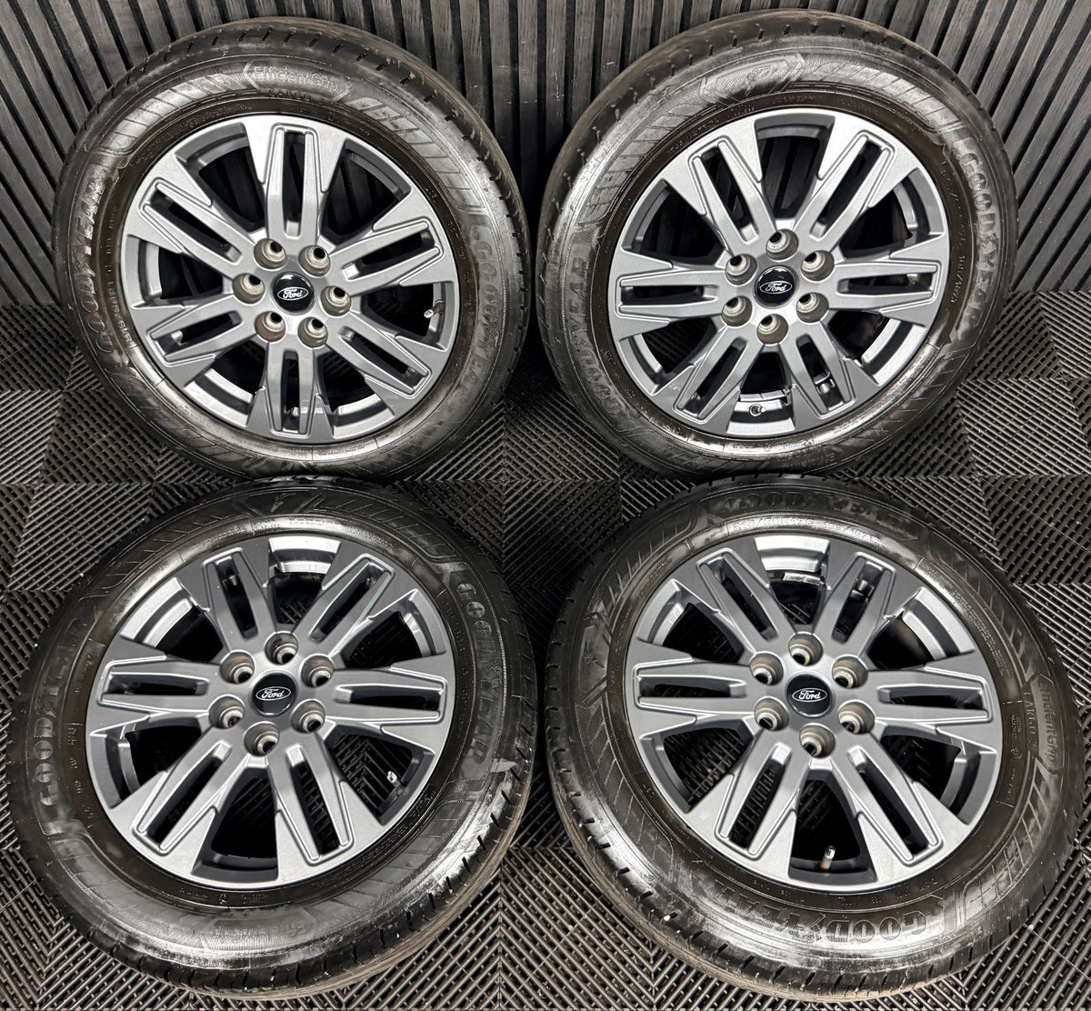 17" GENUINE FORD TRANSIT CUSTOM GREY ALLOY WHEELS TYRES MK9 2024 6X120