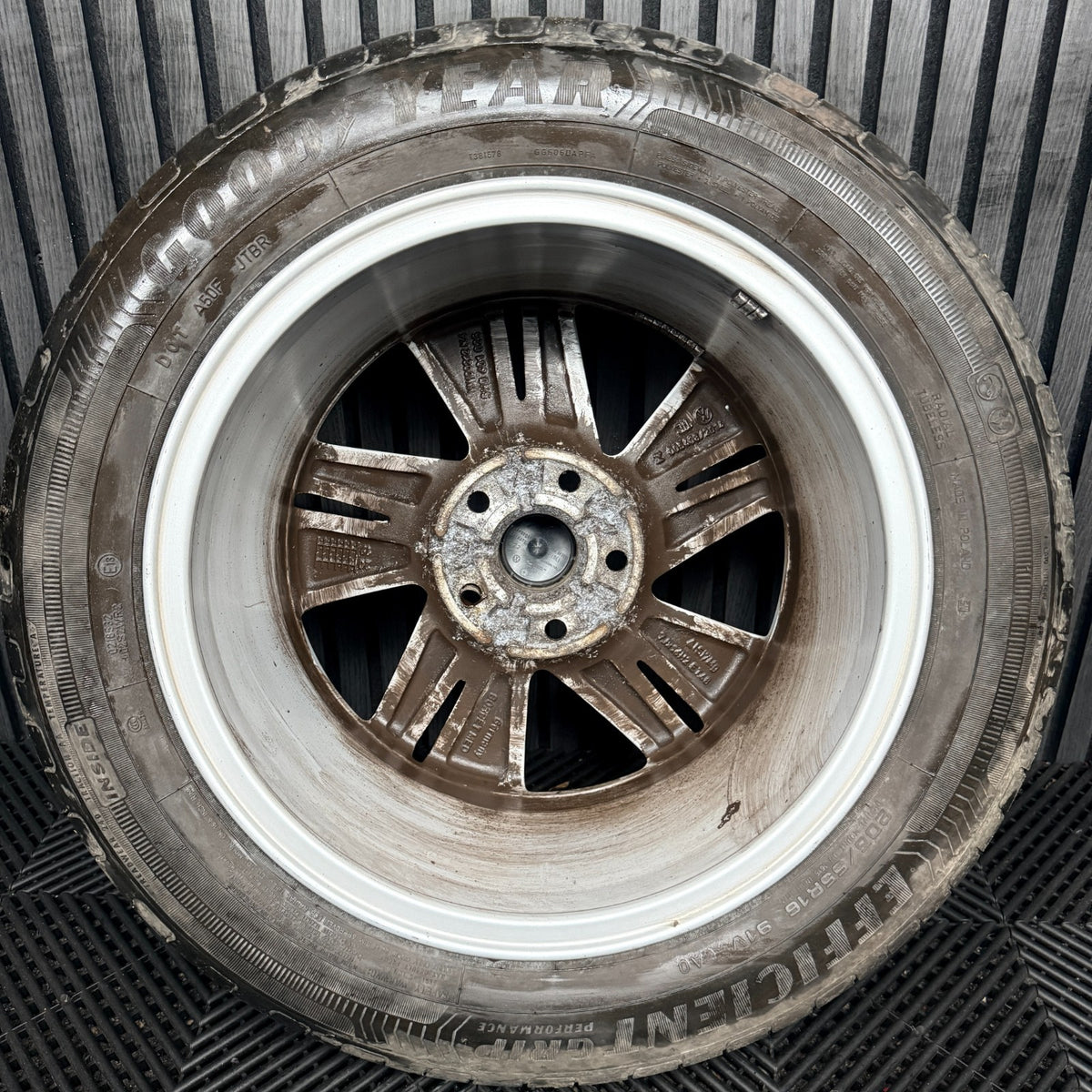 1X 16'' VW Golf MK8 Norfolk Alloy Wheel Tyre GT Single 5H0601025 Genuine