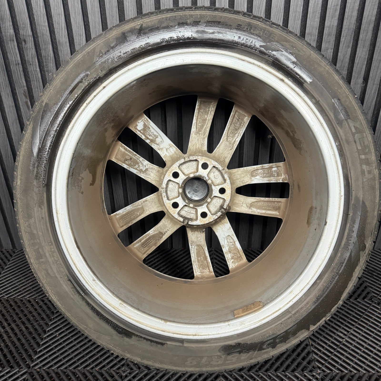 1X 18'' GENUINE VW PASSAT R LINE B8 DARTFORD GT GTE ALLOY WHEEL TYRE 3G0601025K