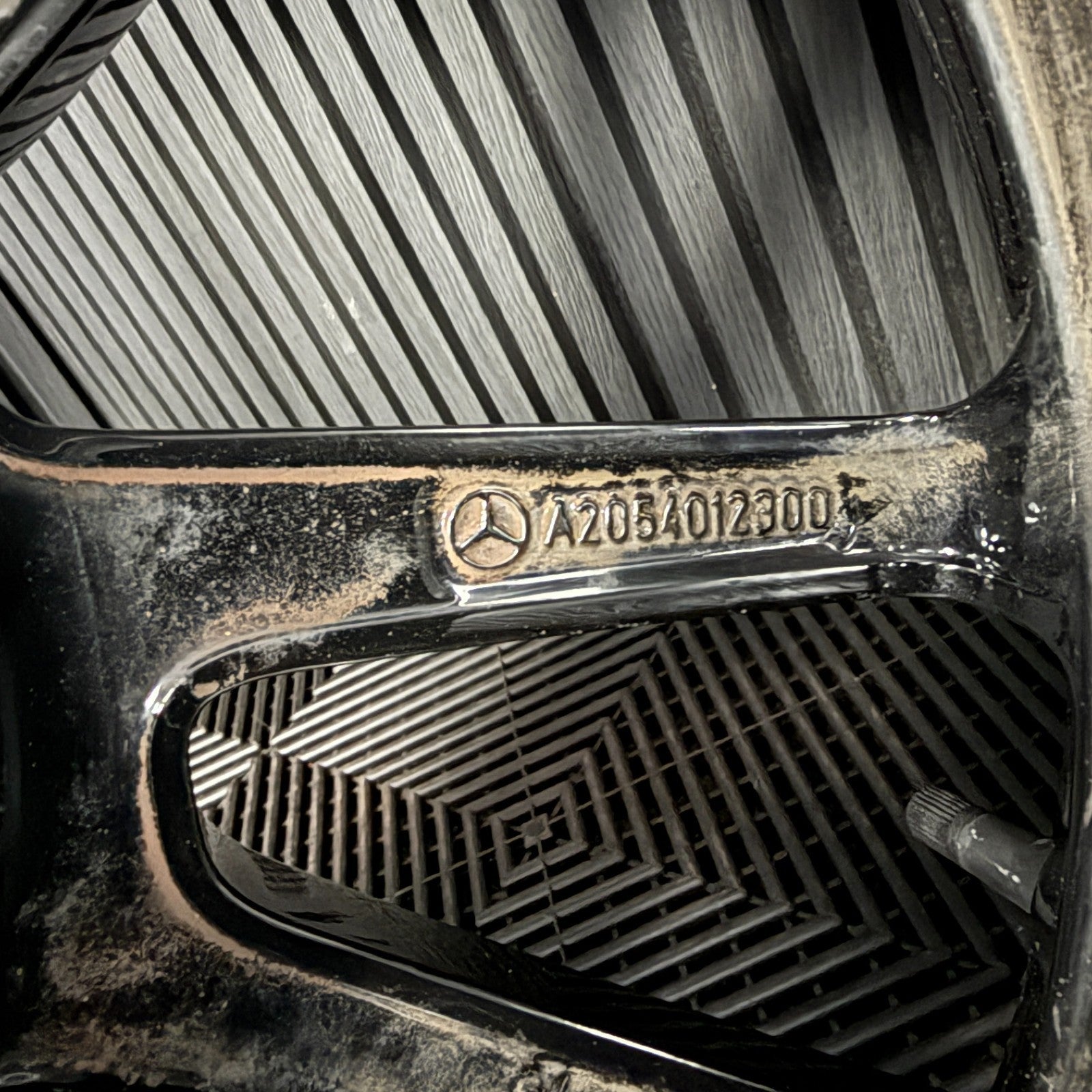 1X 19" GENUINE AMG MERCEDES C CLASS BLACK ALLOY WHEEL W205 REAR A2054012300