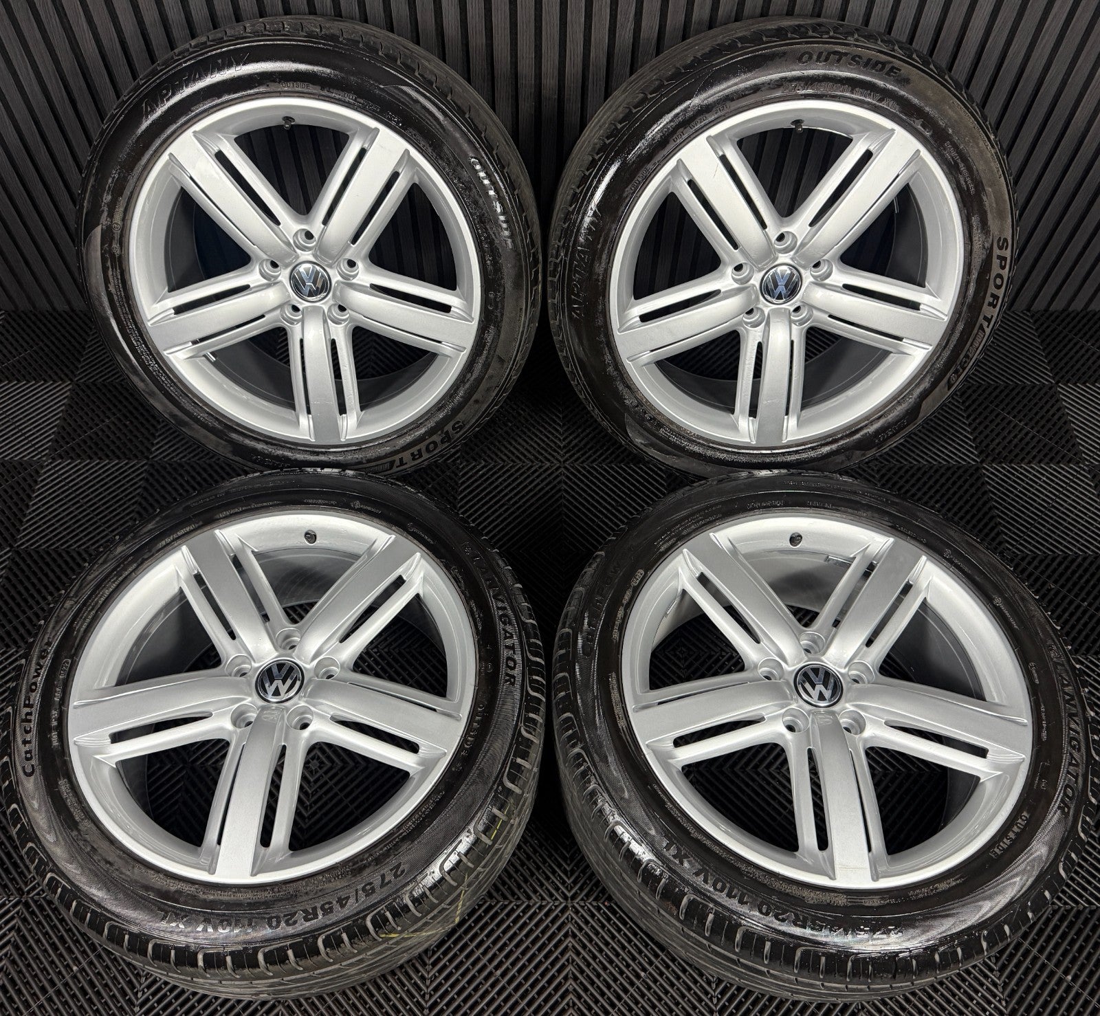 20'' GENUINE VW TOUAREG METROPOLITAN SILVER ALLOY WHEELS ALLOYS TYRES 7P6601025G