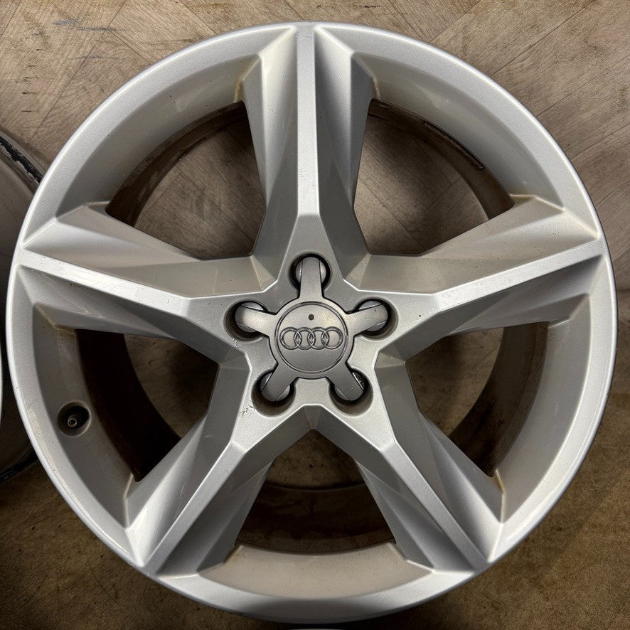18'' GENUINE AUDI A4 A6 A3 Q5 Q3 5 SPOKE WHEELS ALLOYS 8R0601025CG