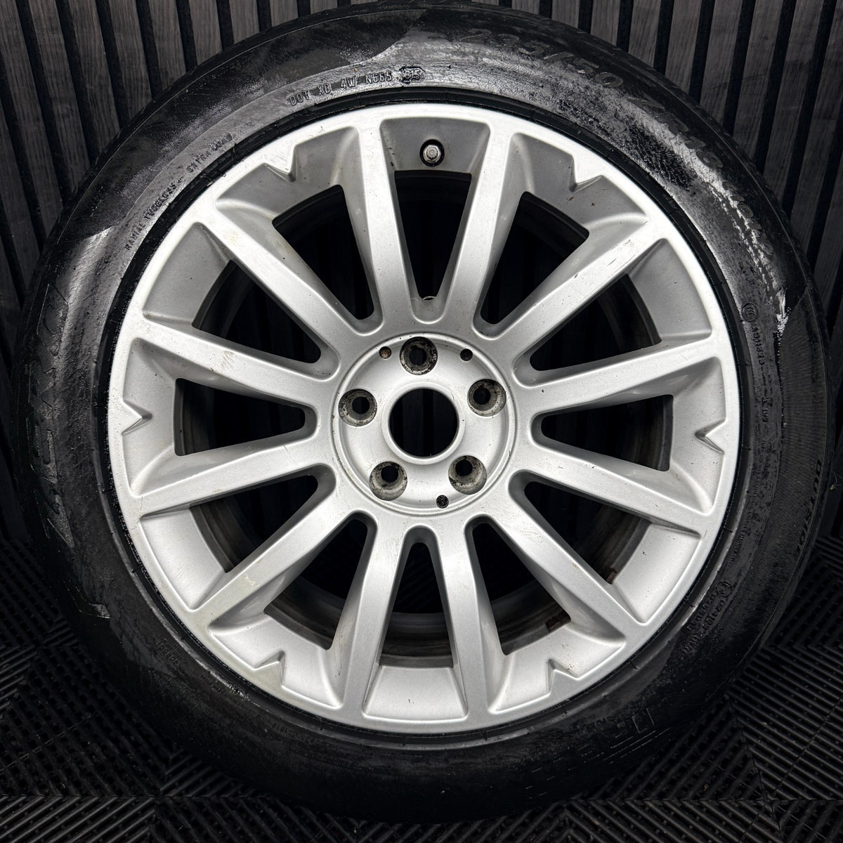 1X 18'' Maserati Ghibli Levante 670019917 Alloy Wheel Single Rear Genuine