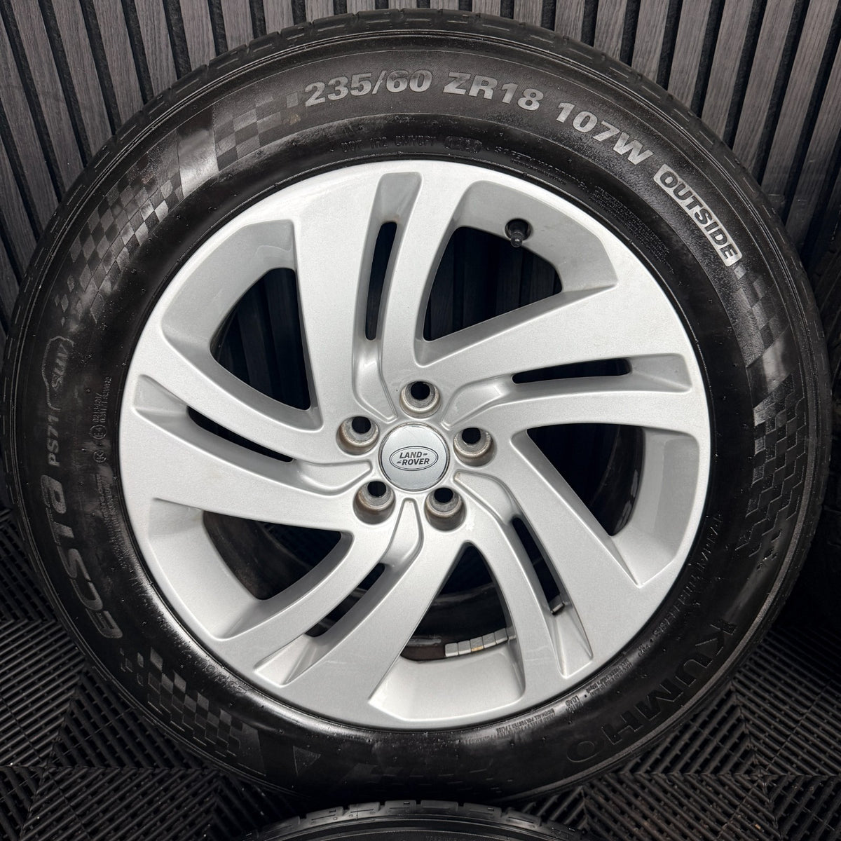 18'' Range Rover Evoque Silver Discovery Sport Land Alloy Wheels Tyres Genuine