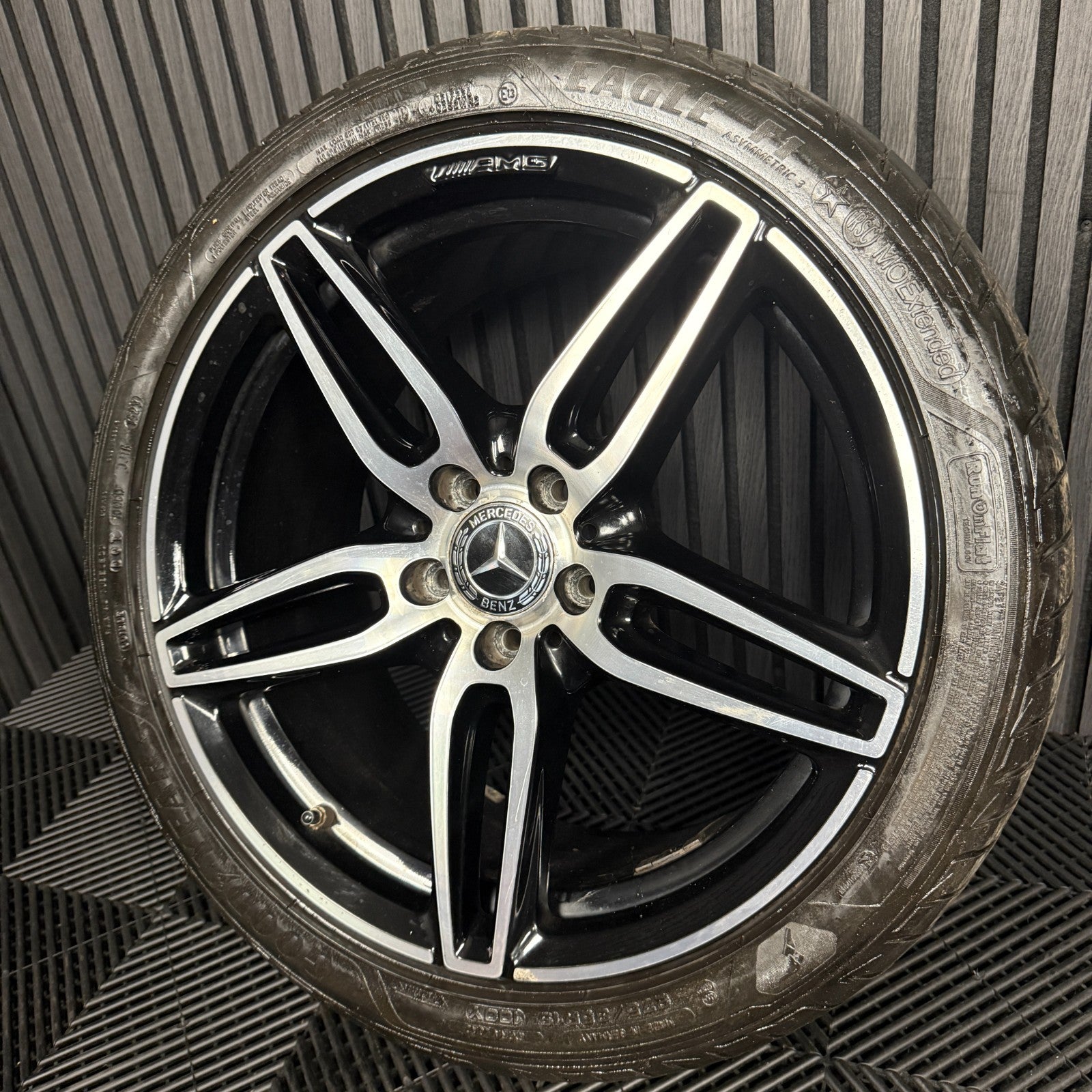 1X 19" GENUINE AMG MERCEDES E CLASS BLACK ALLOY WHEEL BACK W213 A2134012100 REAR