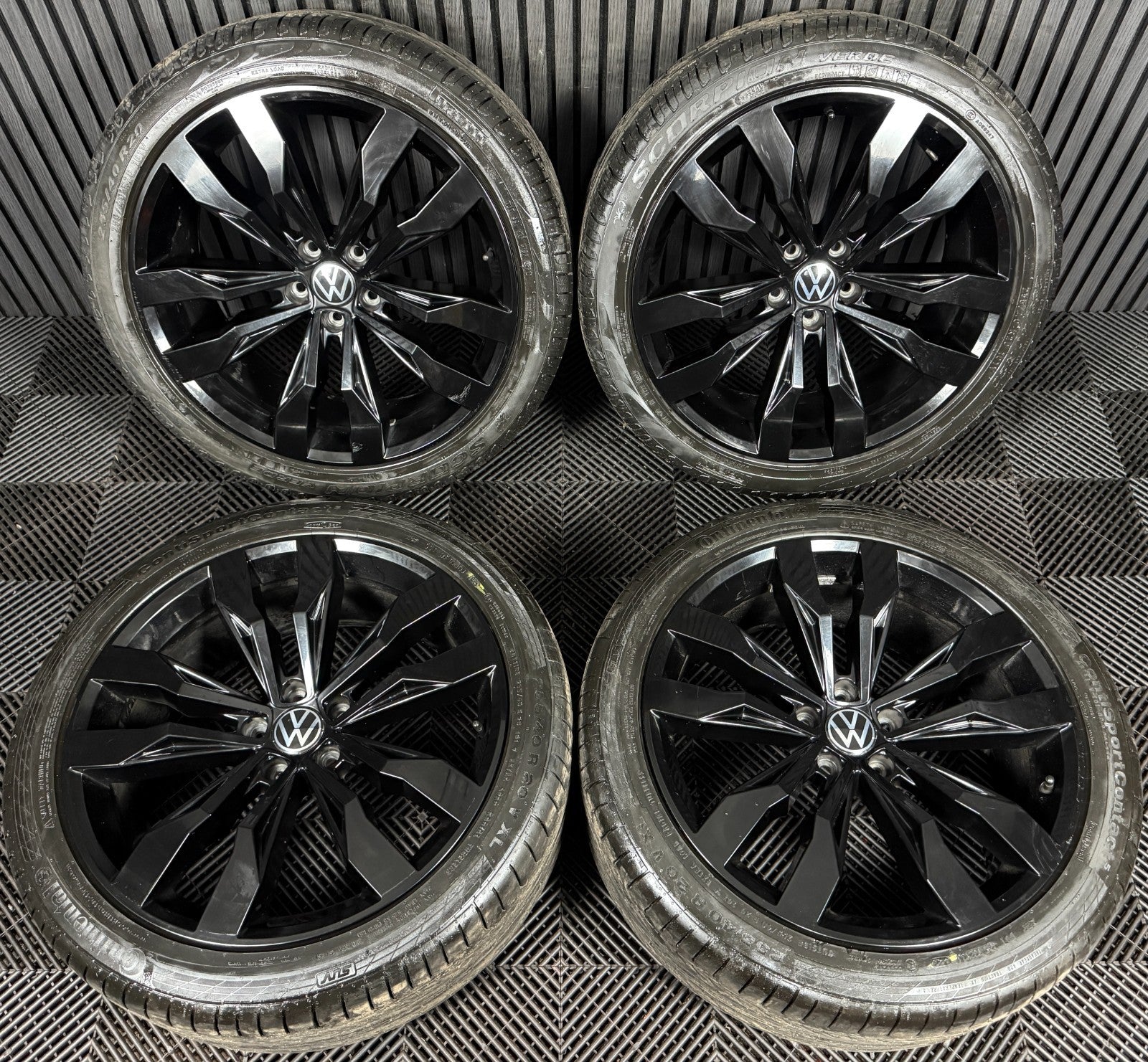 20'' GENUINE VW TIGUAN R LINE SUZUKA BLACK ALLOY WHEELS TYRES ALLOYS 5NA601025G