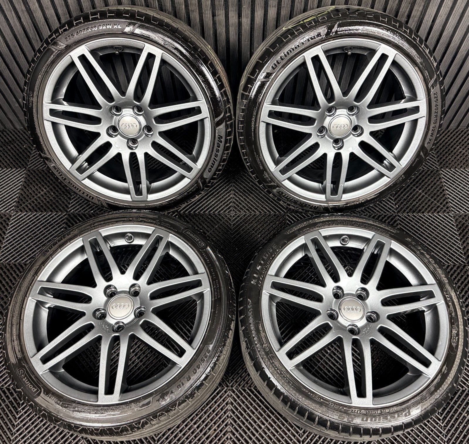 18'' Audi A3 S Line Grey Black Edition Wheels Alloys Tyres 8P0601025BA Genuine