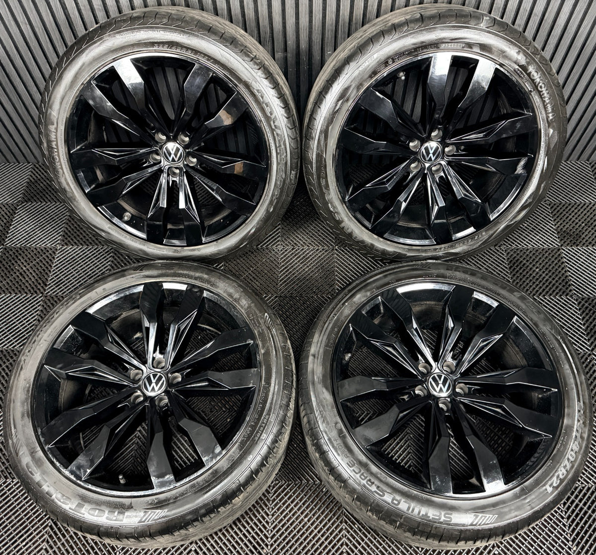 21'' VW Touareg Suzuka Black R Line Alloy Wheels Tyres Q7 760601025D Genuine