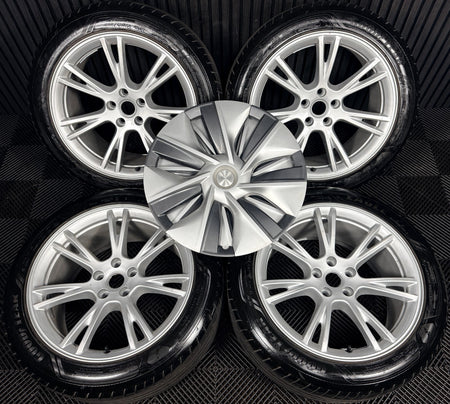 19'' Tesla Model Y Silver Alloy Wheels with Caps 1188222-00-B Genuine