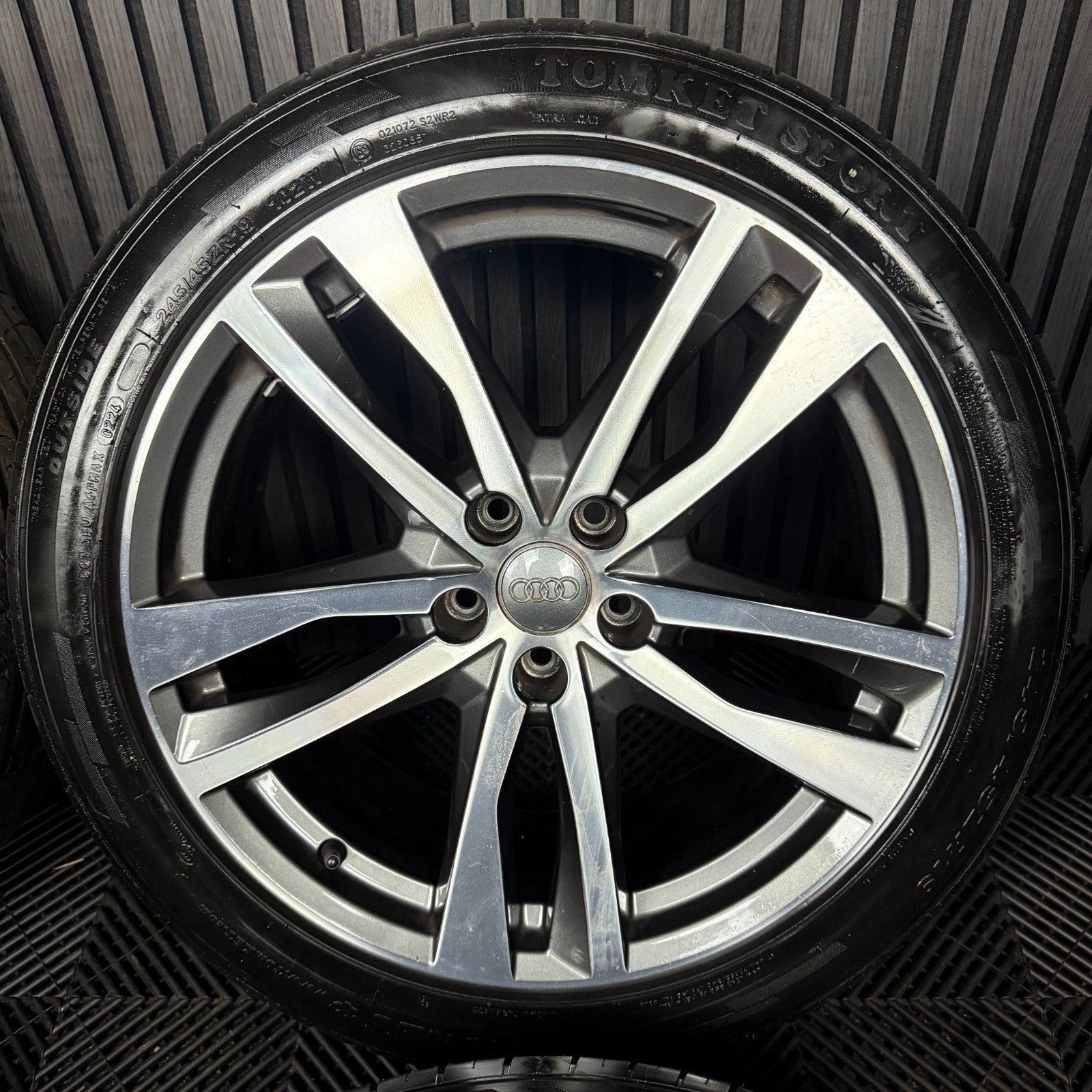 19'' GENUINE AUDI A6 C8 S LINE 5 DOUBLE SPOKE ALLOY WHEELS TYRES 4K0601025H