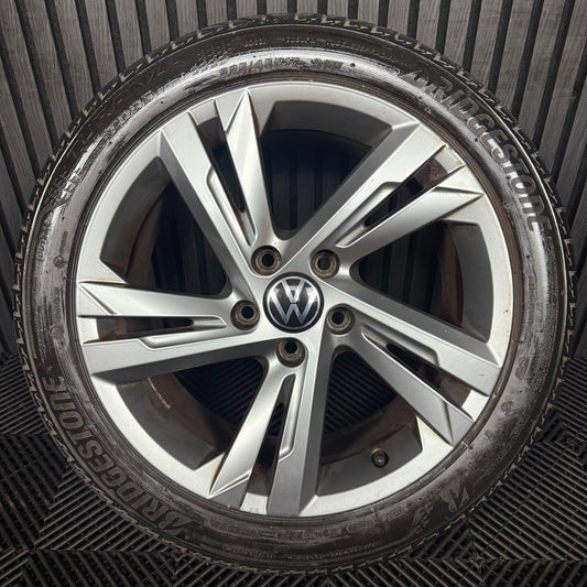 1X 17'' GENUINE VW GOLF R LINE VALENCIA GTD GTI MK8 ALLOY WHEEL TYRE 5H0601025AF