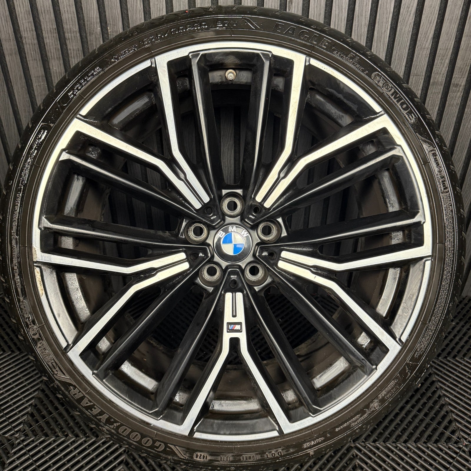 1X 20'' GENUINE BMW 5 SERIES 846 M G30 G31 SPORT ALLOY WHEEL REAR 8747237