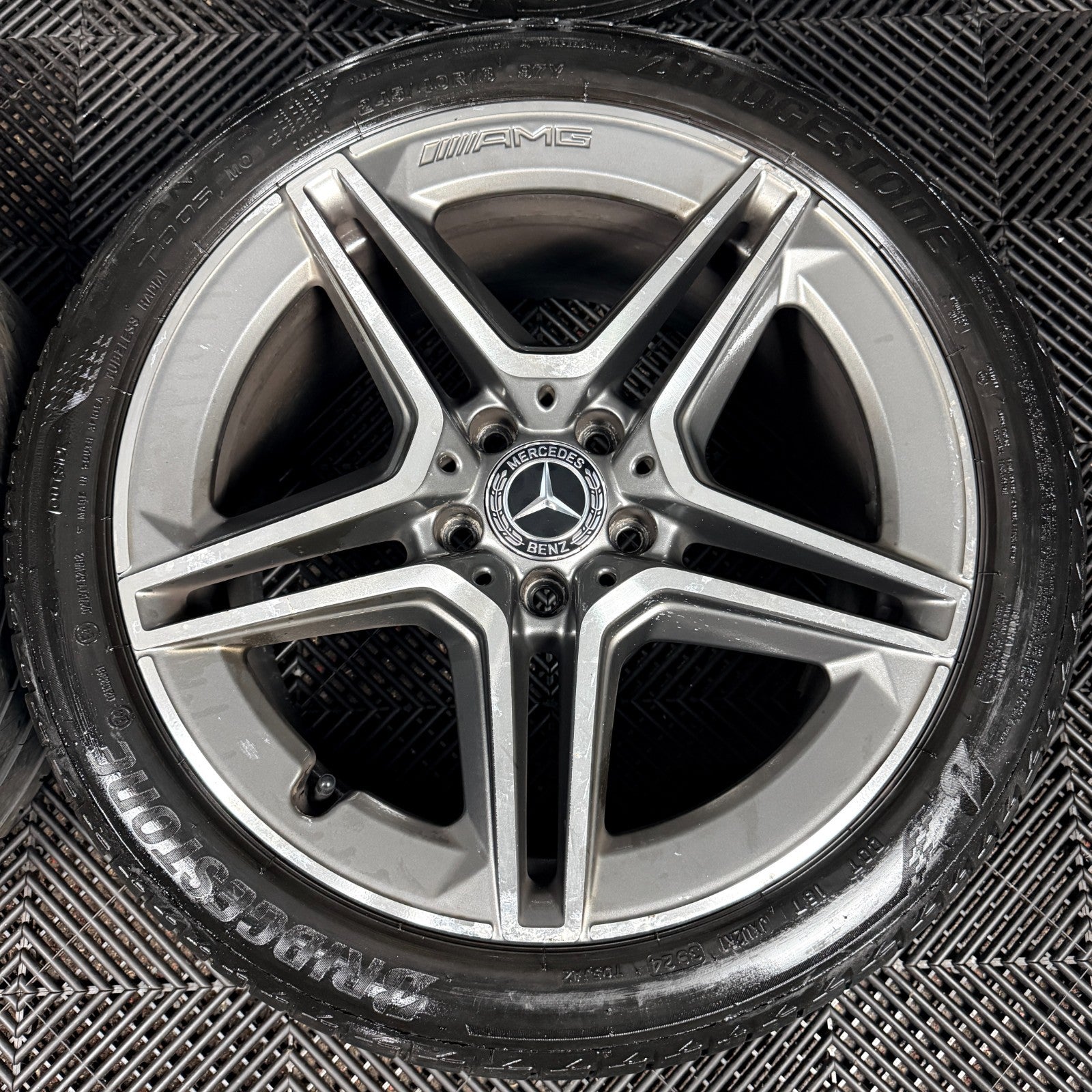 18'' Mercedes AMG C Class W205 Grey 5 Spoke Alloy Wheels Tyres Alloys Genuine
