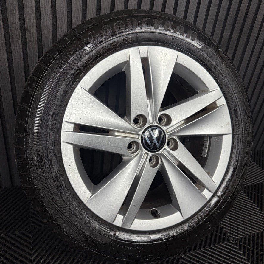 1X 16'' GENUINE VW GOLF MK8 NORFOLK ALLOY WHEEL TYRE GT SINGLE 5H0601025
