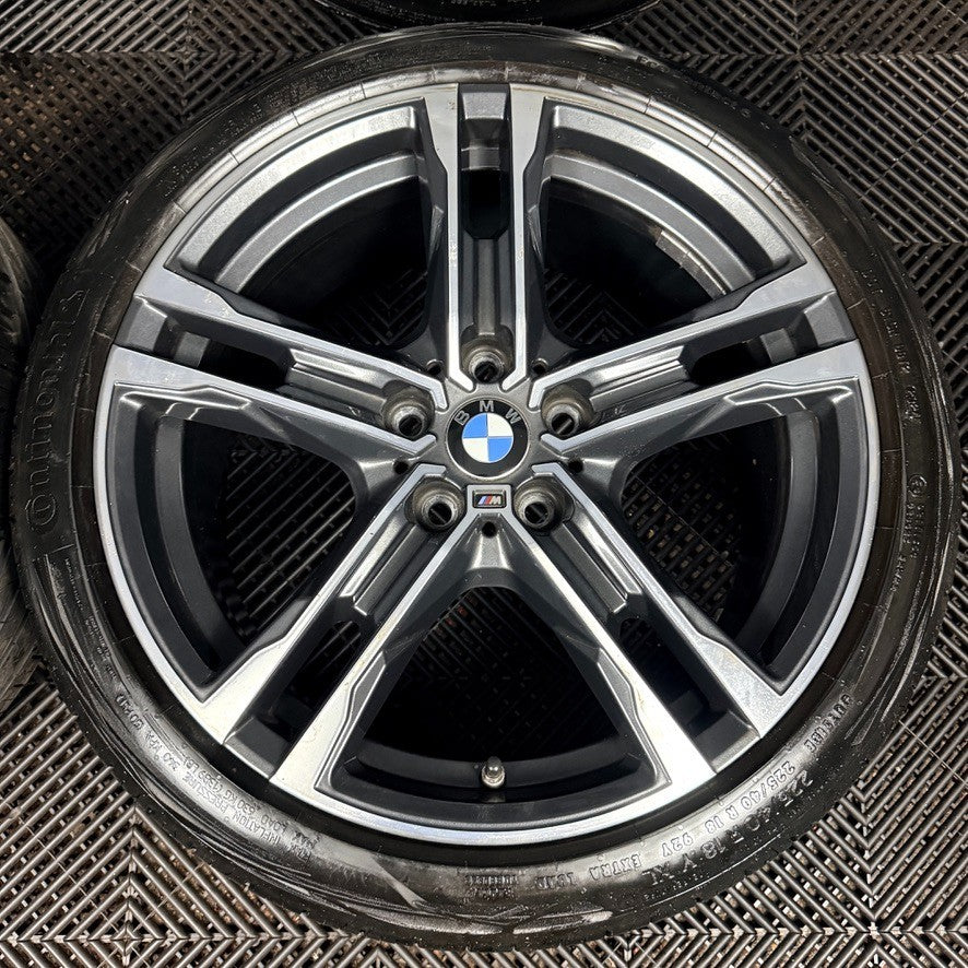 18'' BMW 1 Series 819 Grey M Sport 2 F40 F44 Alloy Wheels Tyres 8092352 Genuine
