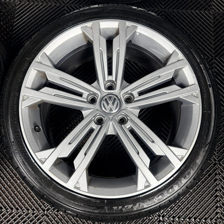 18" VW Golf Seville Silver GTD GT Mk7 Alloy Wheel Tyres 5G0601025CM Genuine