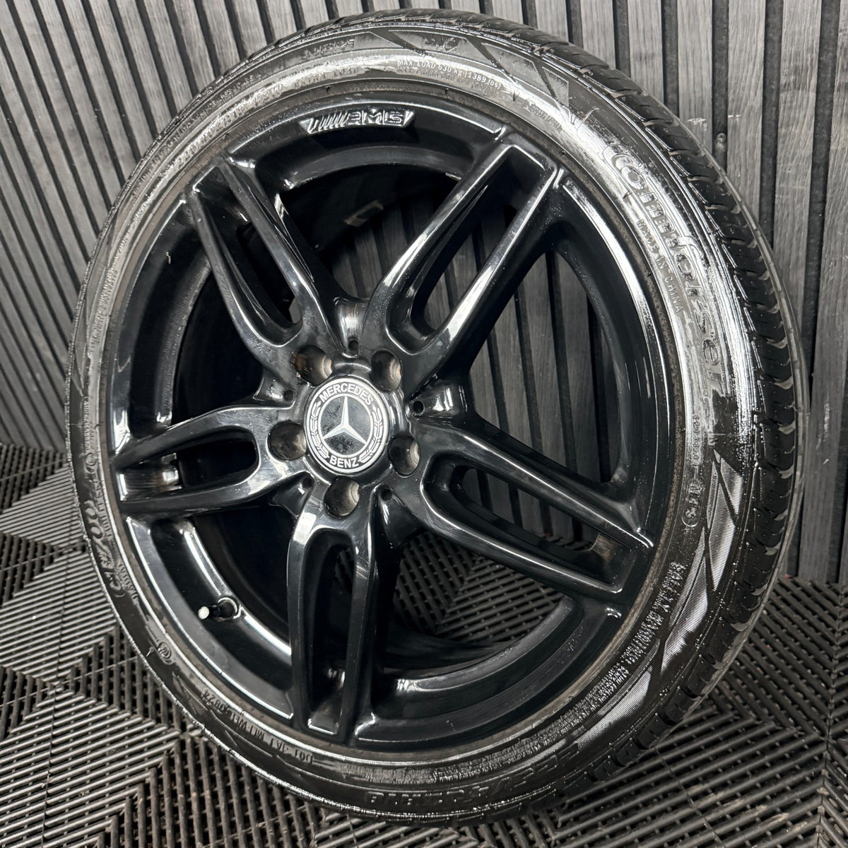 1X 18'' Mercedes AMG A Class CLA Black W176 Alloy Wheel Tyre A1764010700 Genuine
