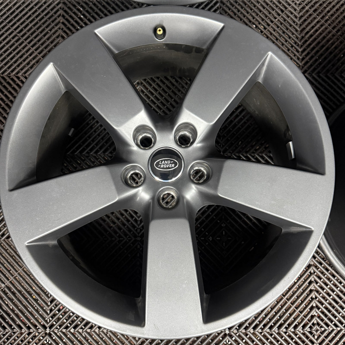 20'' GENUINE LAND ROVER DEFENDER 5 SPOKE GREY 5098 ALLOY WHEELS ALLOYS