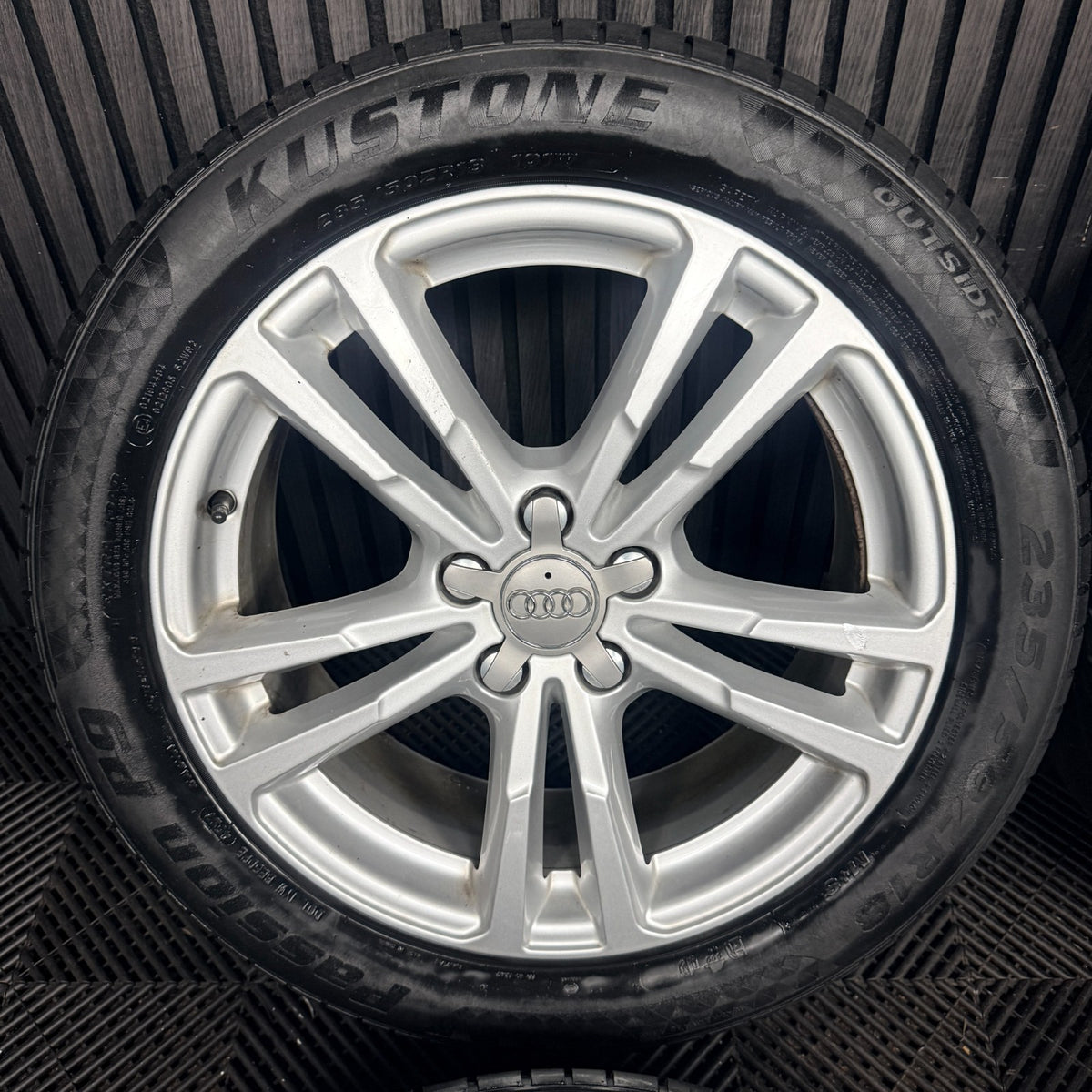 18'' Audi Q3 S Line 5 Double Spoke Facelift Alloy Wheels Tyres Alloys Genuine