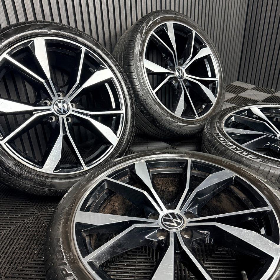20'' VW Tiguan R Line Misano Alloy Wheels Tyres Alloys 5NA601025AH Genuine