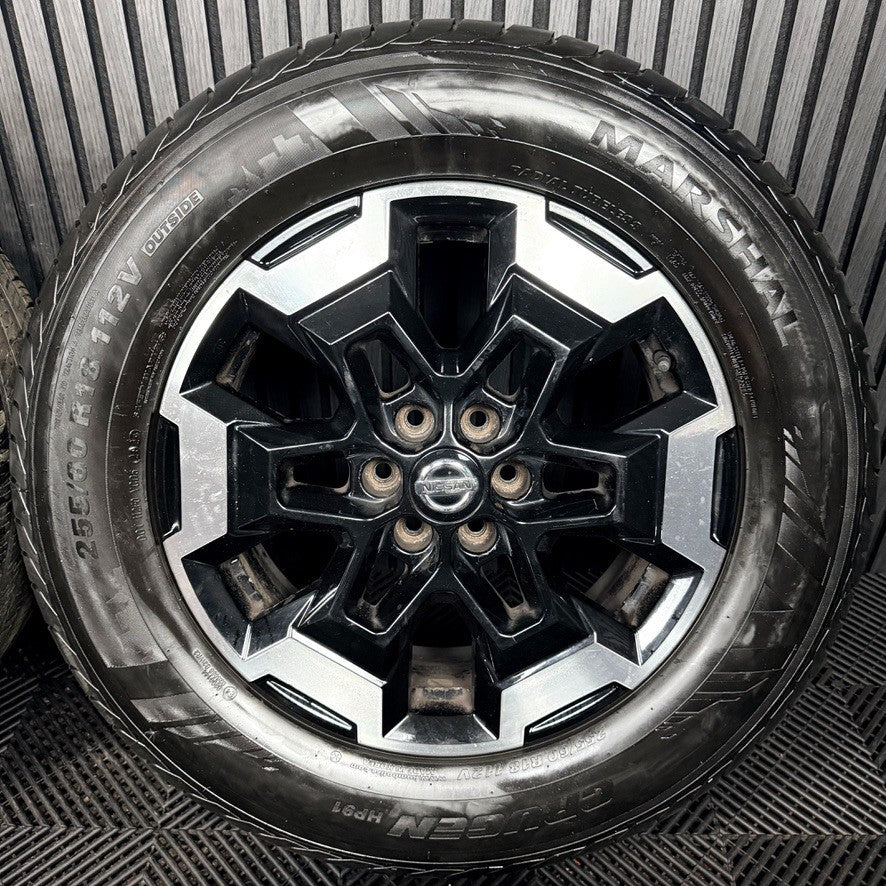 18'' Nissan Navara D40 NP300 Black DC Alloy Wheels Tyres Alloys 5JU3A Genuine