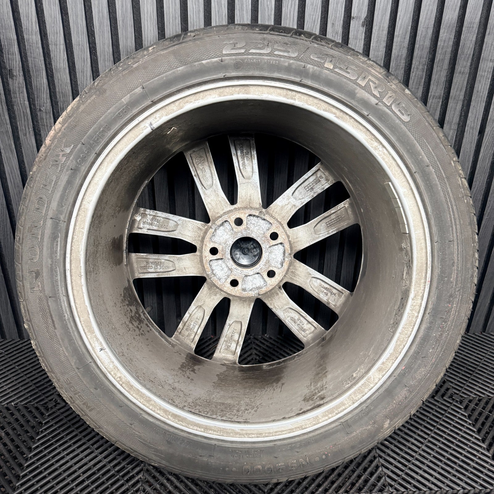 1X 18'' VW Passat R Line B8 Dartford GT GTE Alloy Wheel Tyre 3G0601025K Genuine