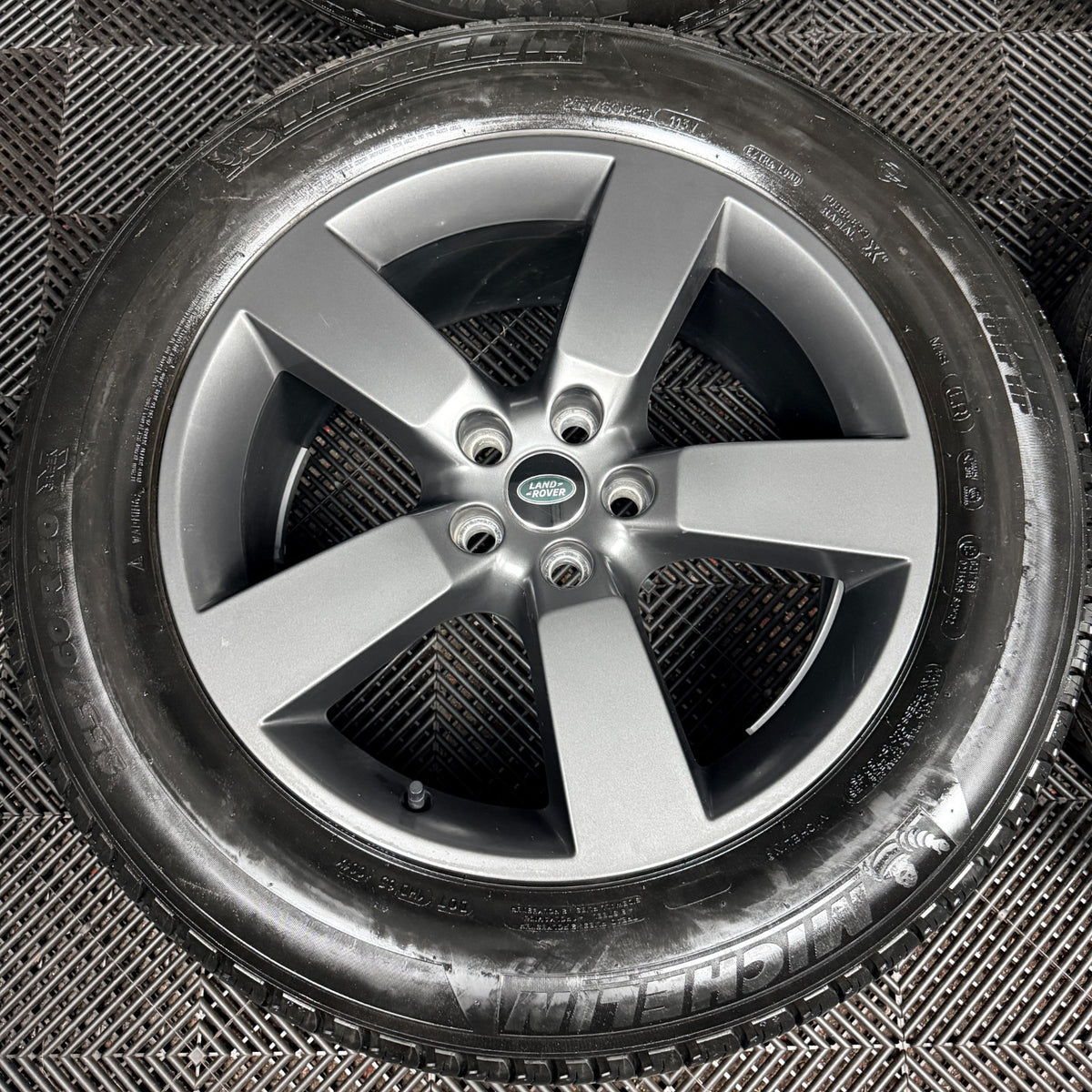 20'' Land Rover Defender 5 Spoke Grey 5098 Alloy Wheels Tyres Alloys Genuine