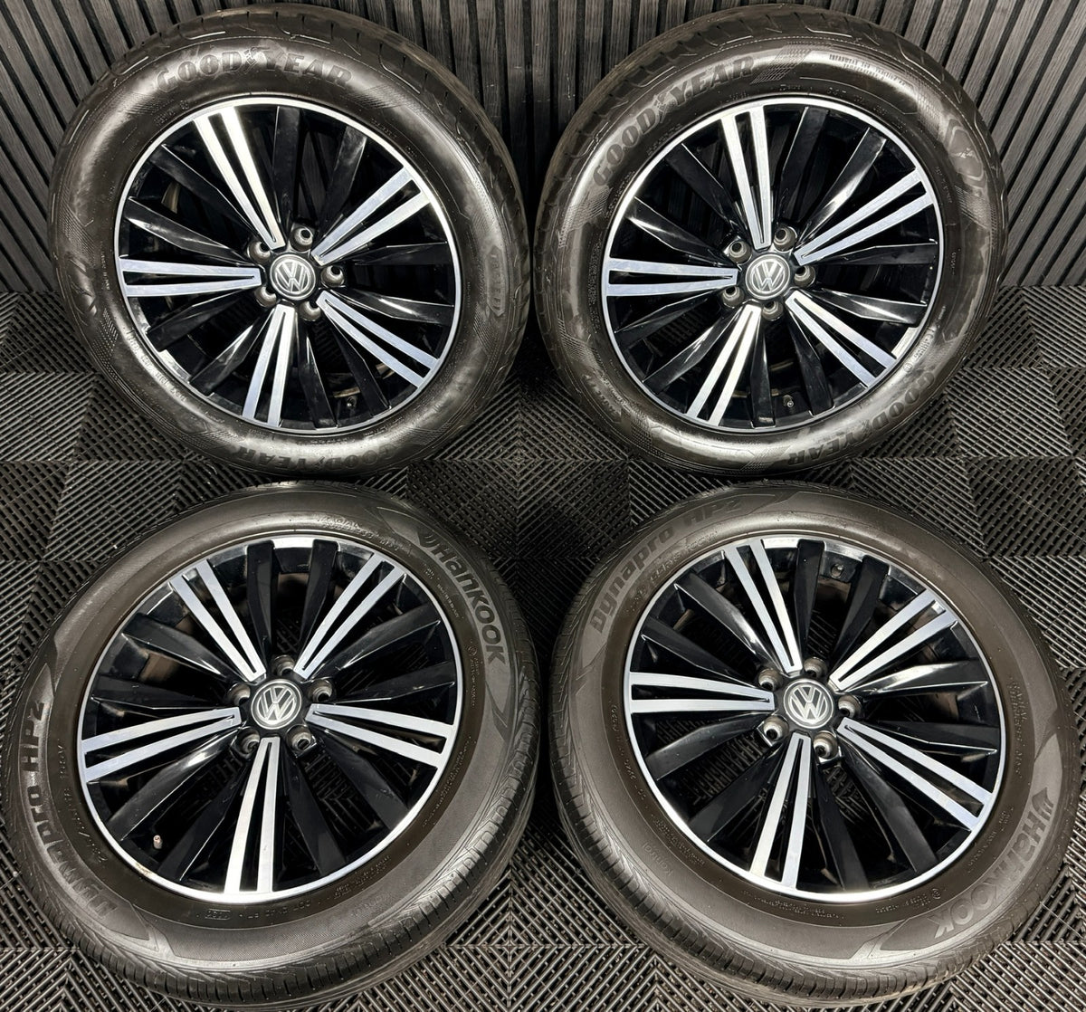 18'' Vw Tiguan Patagonia Mk2 Alloy Wheels Tyres Alloys 5NA601025AB Genuine