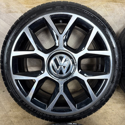 17'' GENUINE VW UP UP! GTI BLACK DC 1S OSWALD ALLOY TYRES 1S0601025BN