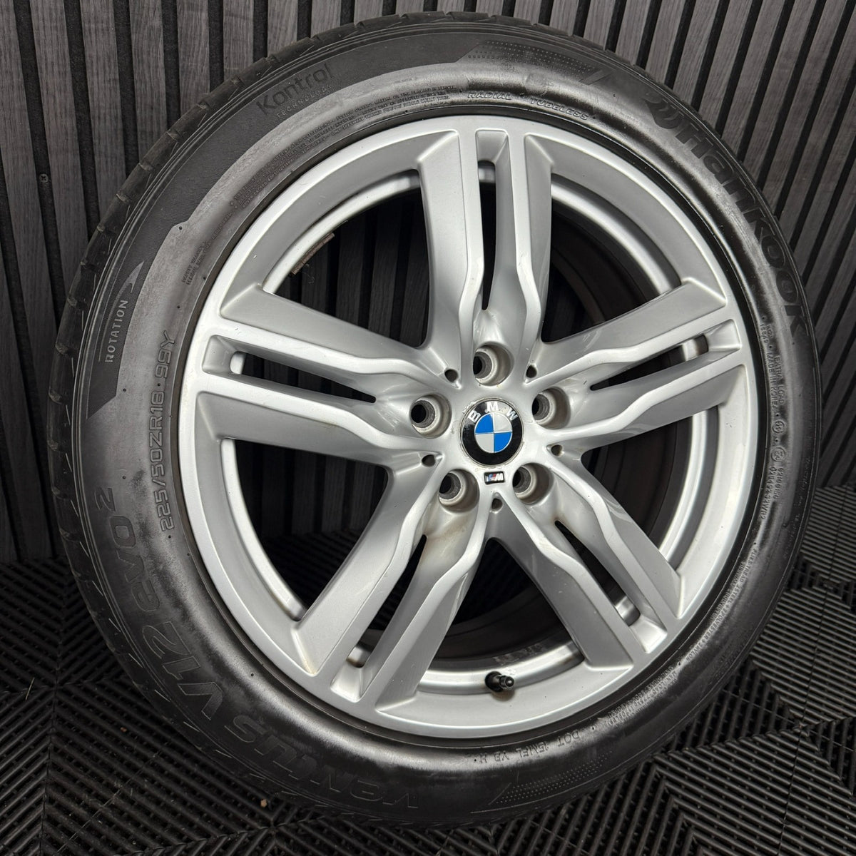 1X 18'' GENUINE BMW X1 570 F48 X2 F39 M SPORT ALLOY WHEEL TYRE 7850456 7.5J ET51