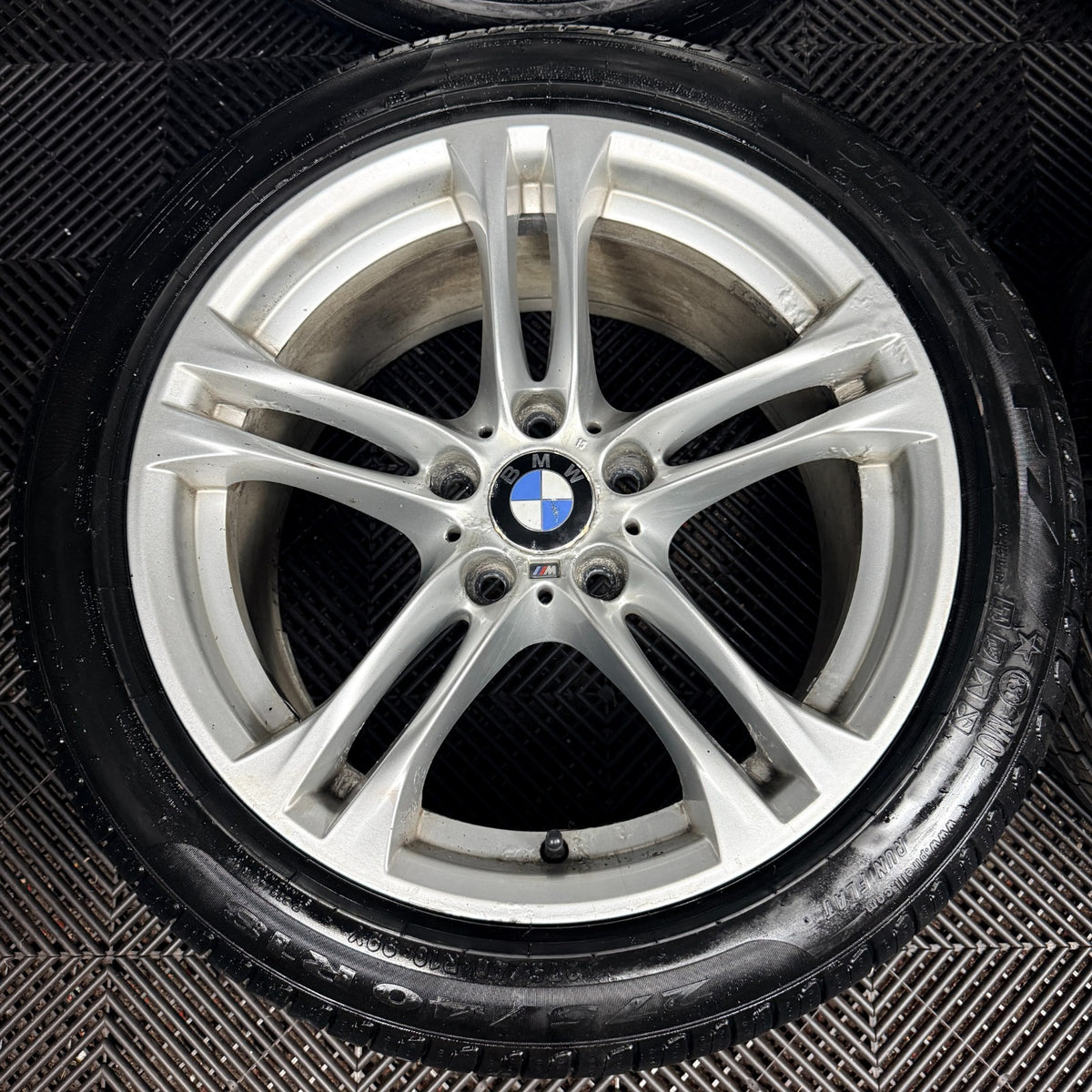 18'' BMW 5 Series 613 Silver M Sport F10 F11 Alloy Wheels Tyres Alloys Genuine