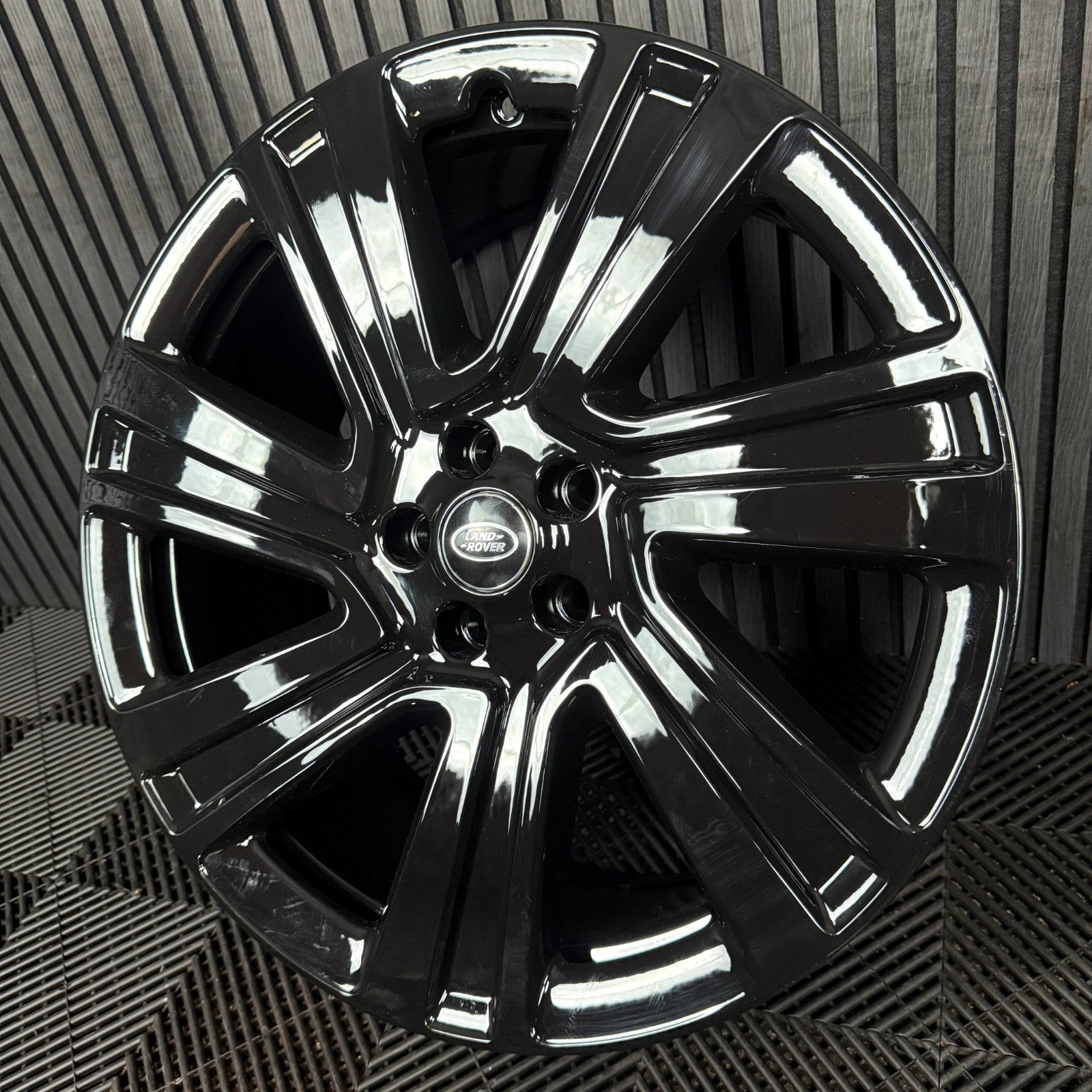 1X 22'' GENUINE RANGE ROVER VOGUE LAND BLACK L460 7023 ALLOY WHEEL N8EM-1007-GA