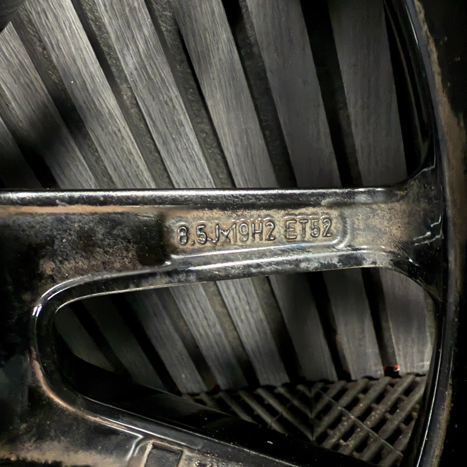 1X 19" GENUINE AMG MERCEDES C CLASS BLACK ALLOY WHEEL W205 REAR A2054012300