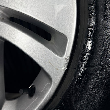 1X 18'' Land Rover Discovery Sport Evoque Alloy Wheel Tyre Genuine KBD2-1007-DA