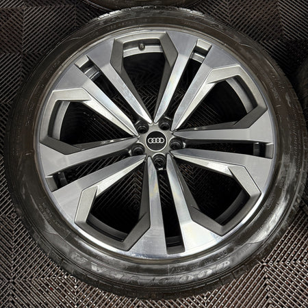 22'' GENUINE AUDI SQ8 Q8 S LINE 4M ALLOY WHEELS ALLOYS TYRES 4M8601025K