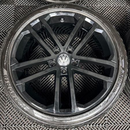 18" VW Golf Nogaro Black GTD GTI GT Mk7 Alloy Wheel Tyres 5G0601025AQ Genuine